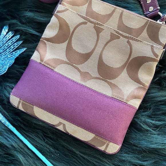 Clean Purple Coach Purse - Authentic - Picture 3 of 7